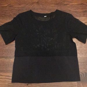 Lululemon mesh short sleeve crop top